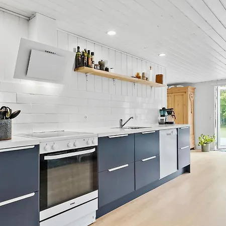 4 Bedroom In