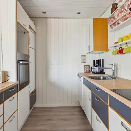4 Bedroom In * Glesborg