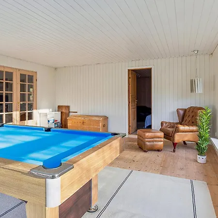 4 Bedroom In