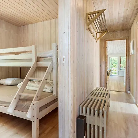 4 Bedroom In בית נופש Glesborg