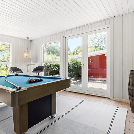 4 Bedroom In Semesterbostad