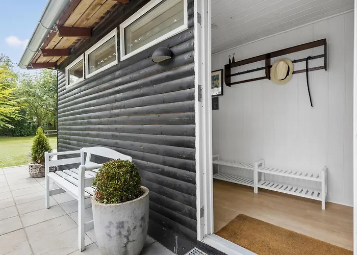 Tatil Evi 4 Bedroom In Glesborg